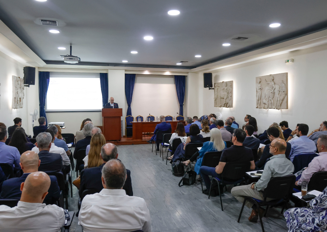 Στρατηγική, τόλμη, ταχύτητα: Παραγωγικότητα και Τεχνητή Νοημοσύνη ως απάντηση στις προκλήσεις της ελληνικής χημικής βιομηχανίας